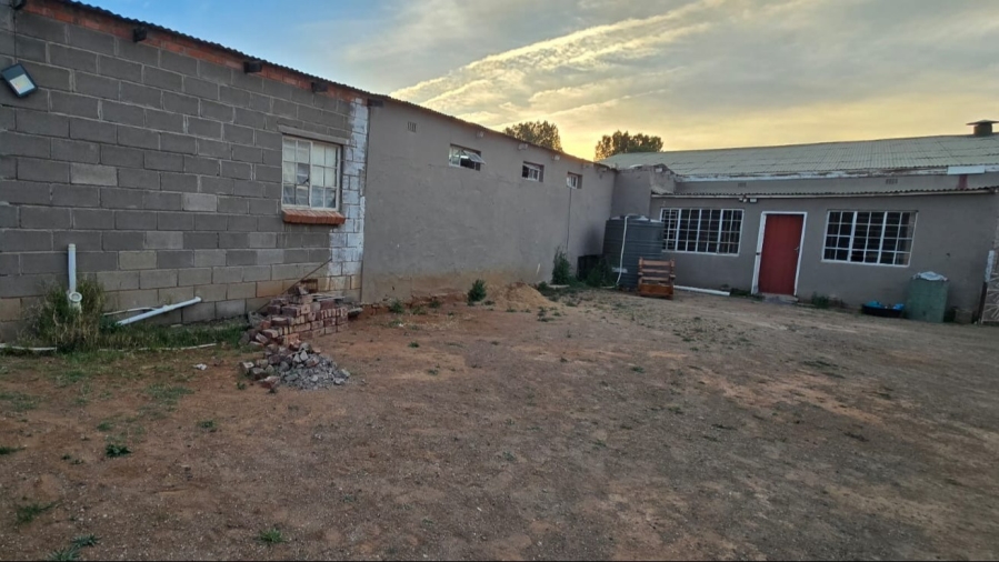 Commercial Property for Sale in Koffiefontein Free State